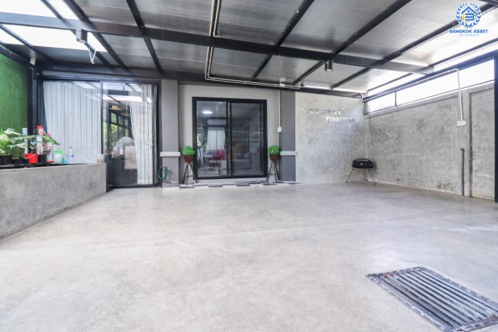 *****ทาวน์เฮ้าส์มือสองย่านนนทบุรี ม.พฤกษา30/2 บ้านกล้วย-ไทรน้อย หลังมุม! เนื้อที่กว้างขวางถึง 41.4 ตร.ว. ฟังก์ชัน 3 ห้องนอน 2 ห้องน้ำ ภายในปรับไฟได้ 3 ระดับ แถมเฟอร์นิเจอร์เพียบ! บนทำเลเดินทางสะดวกสุดๆ ใกล้เซ็นทรัลเวสต์เกต และรถไฟฟ้าสายสีม่วง "สถานีคลองบางไผ่"